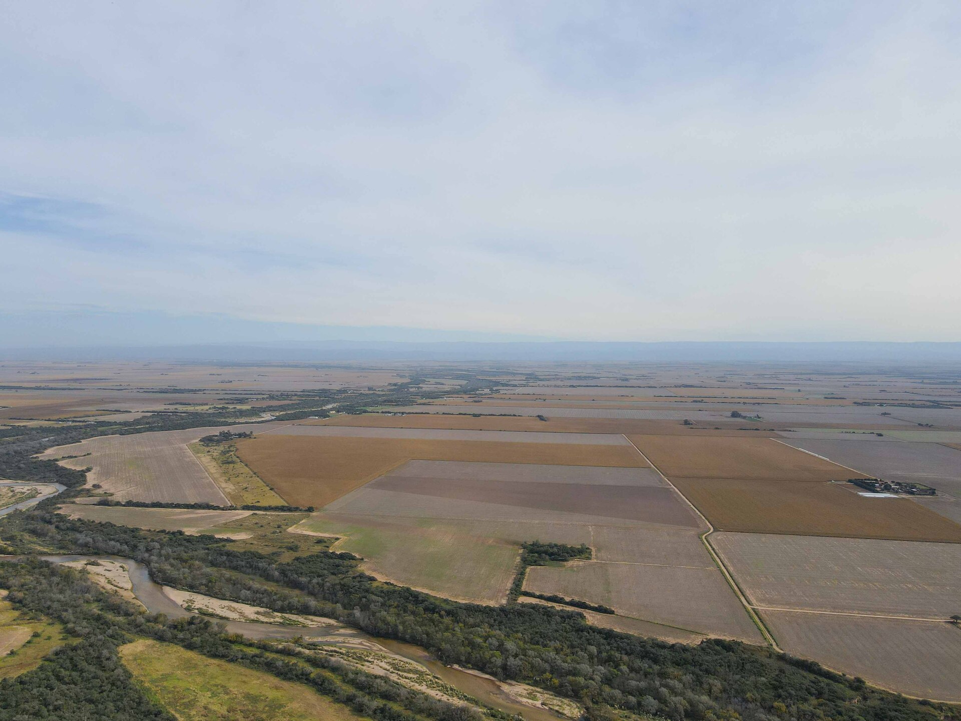 Lozada - Image 2